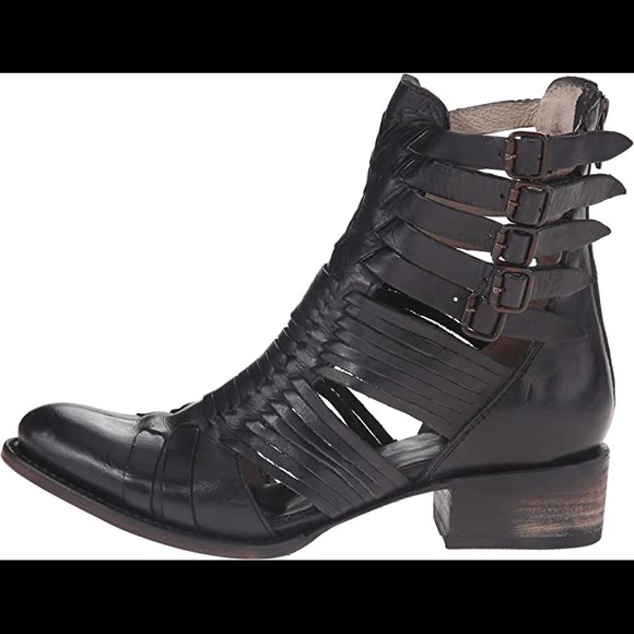 Free birds by Steven Sally Haurache black booties size 10 - Picture 3 of 14